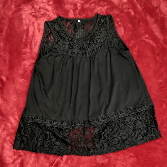 unknown Tops - *SALE* Black with lace open back top